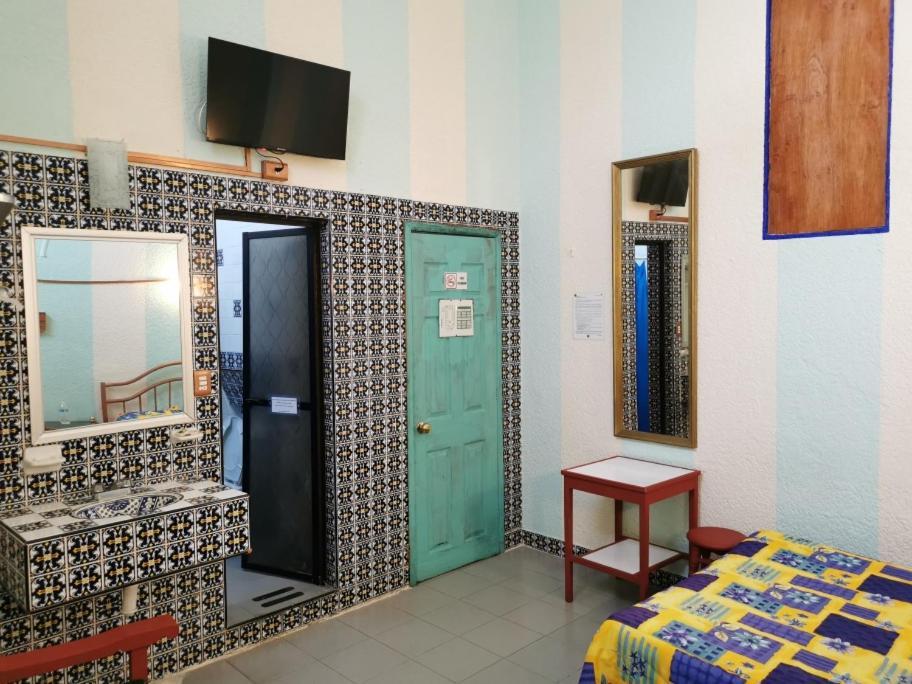 Hotel Limon Xalapa Bagian luar foto